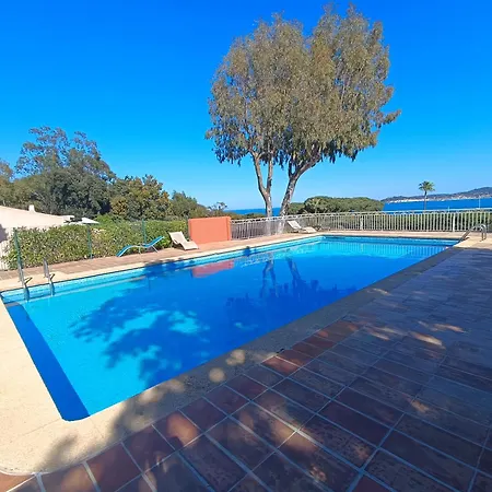 Des Oliviers Villa *